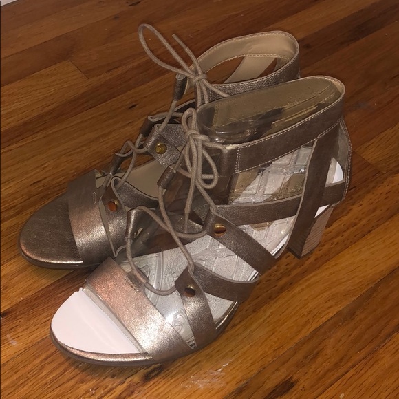 Gold Summer Heels - Picture 2 of 4